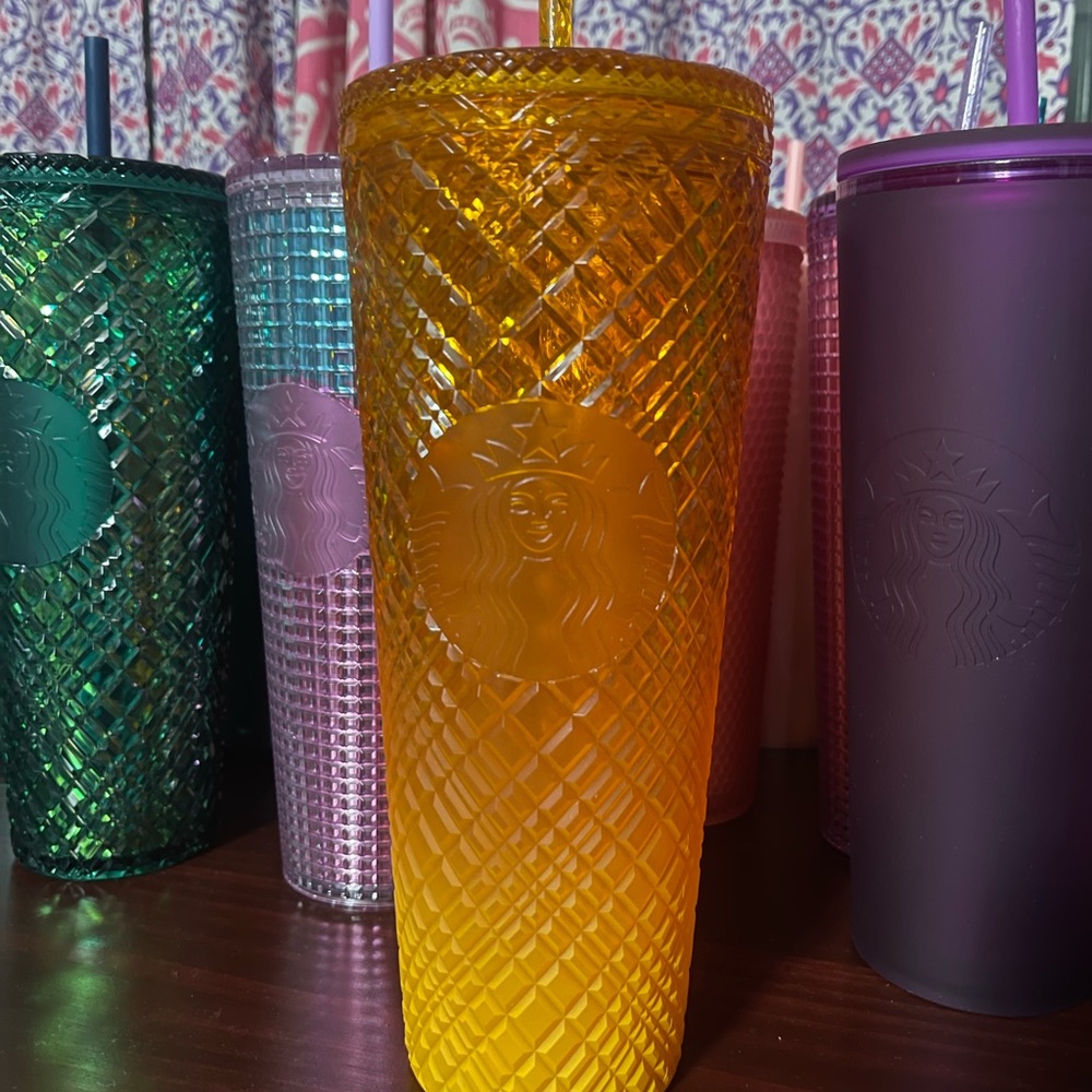 Starbucks summer 2022 orange gloss/matte tumbler